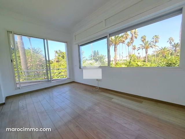 Villa à Louer de 293.0 m² à Casablanca, Anfa Superieur — الدار البيضاء