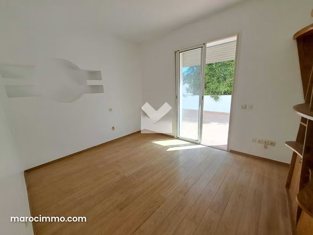 Villa à Louer de 293.0 m² à Casablanca, Anfa Superieur — 4