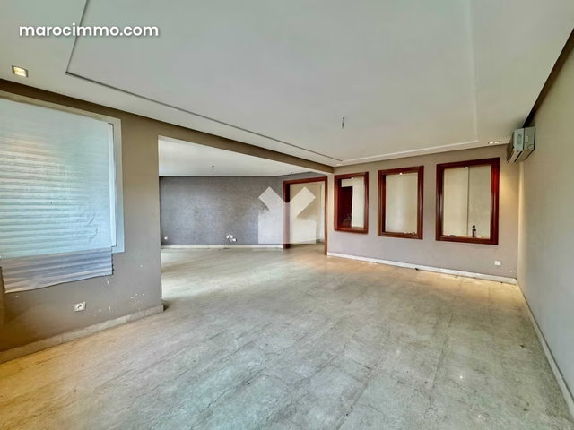 Appartement à Vendre de 153.0 m² à Casablanca, Bourgogne Sidi Belyout — 3