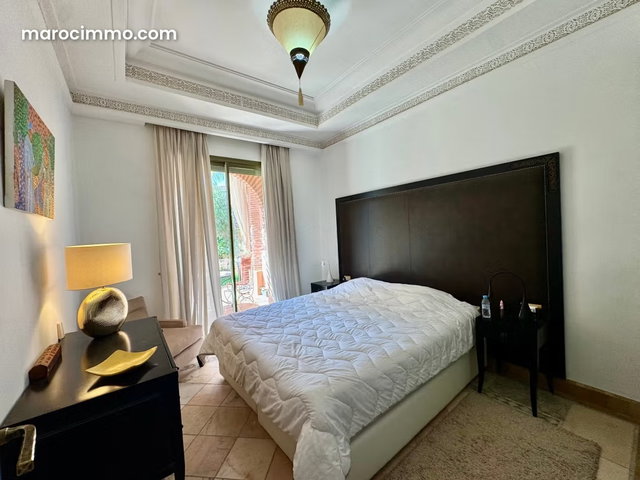 Magnifique appartement rénové 2 Chs jardin — 3