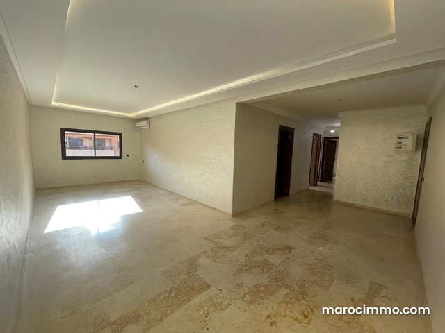 Appartement vide 3 chambres residence avec piscine — 4