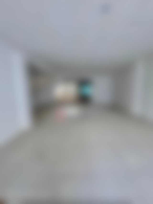 Local commercial 183 m², Hermitage, Casablanca, face TRAM T2 — 2