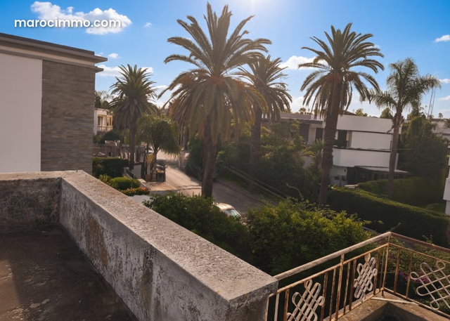 Villa à rénover ou à démolir terrain 714m² POLO — 3