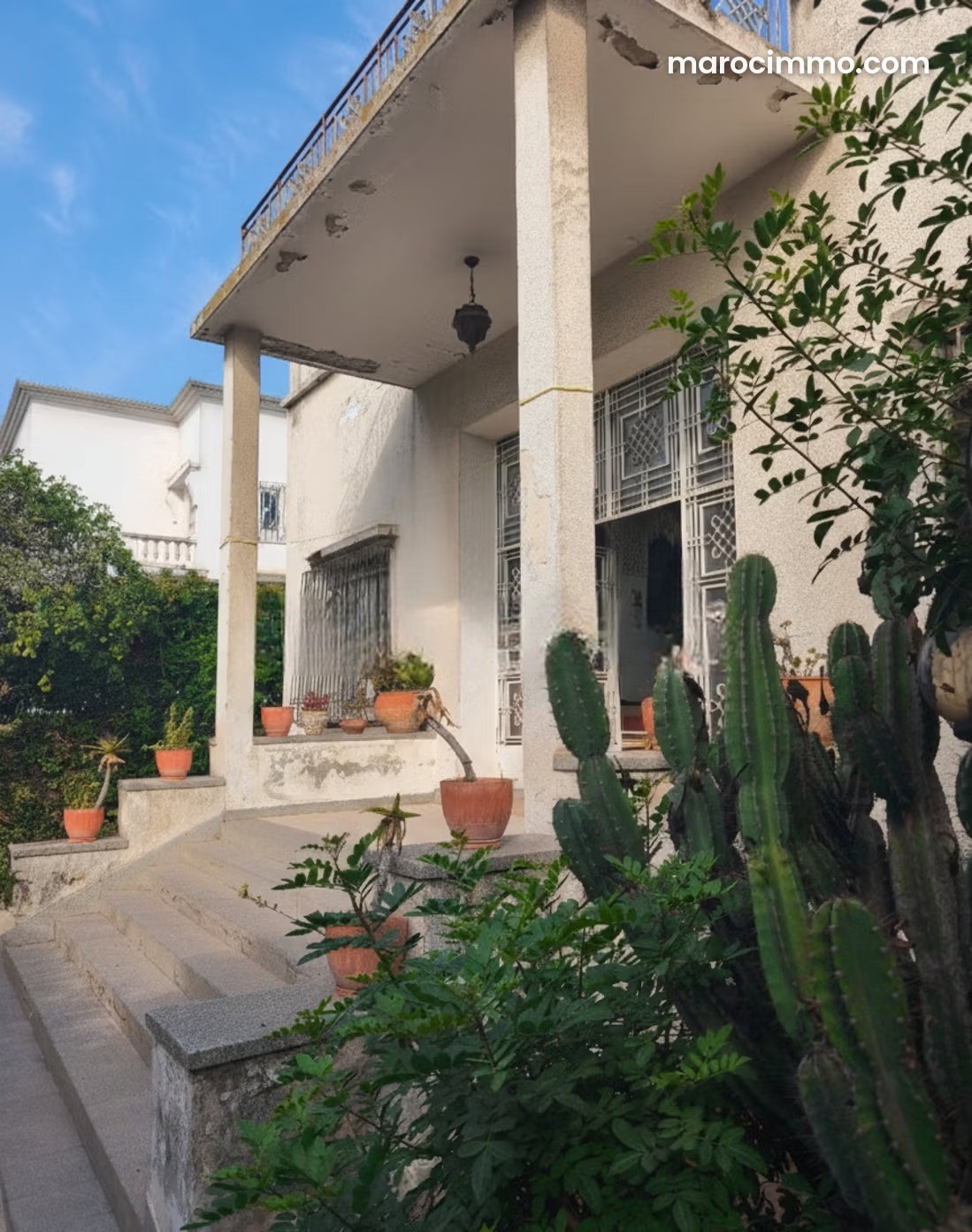 Villa 714 m² sur terrain arboré, Polo, Casablanca à vendre — Casablanca
