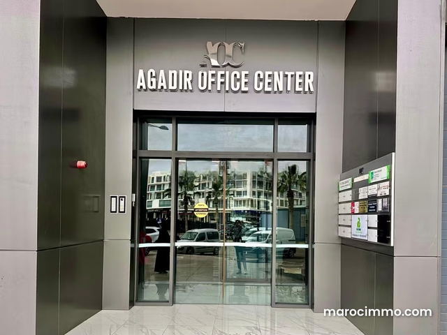 Bureau à vendre secteur touristique — Agadir
