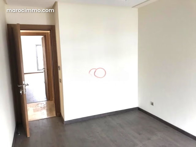 Location Appartement à bourgogne — 4