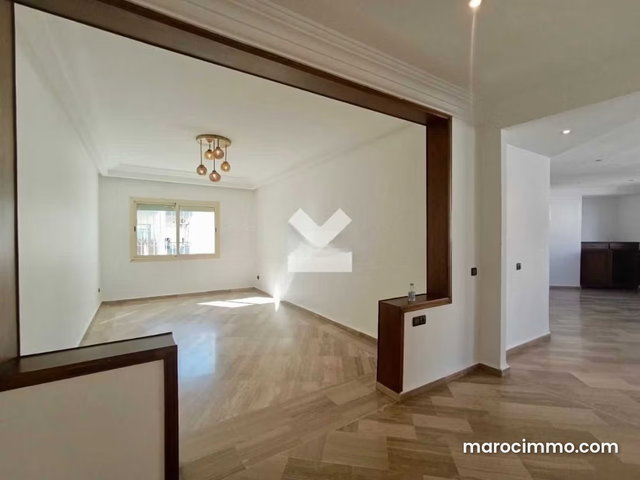 Appartement à Vendre de 158.0 m² à Casablanca, Bourgogne Anfa — 3