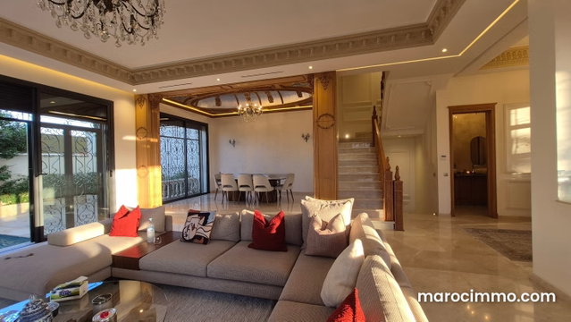 A vendre splendide villa 400m2 Nassim Islan — 2