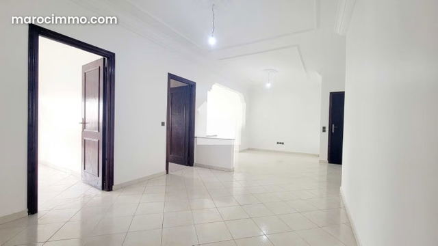 Appartement à Louer de 128.0 m² à Casablanca, Nassim — Casablanca