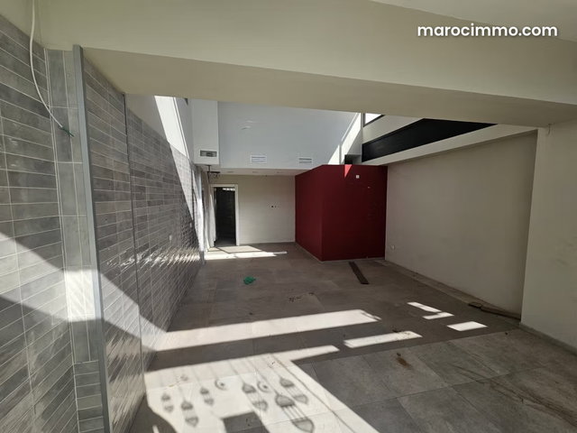 Magasin pour location à la ville verte — 2