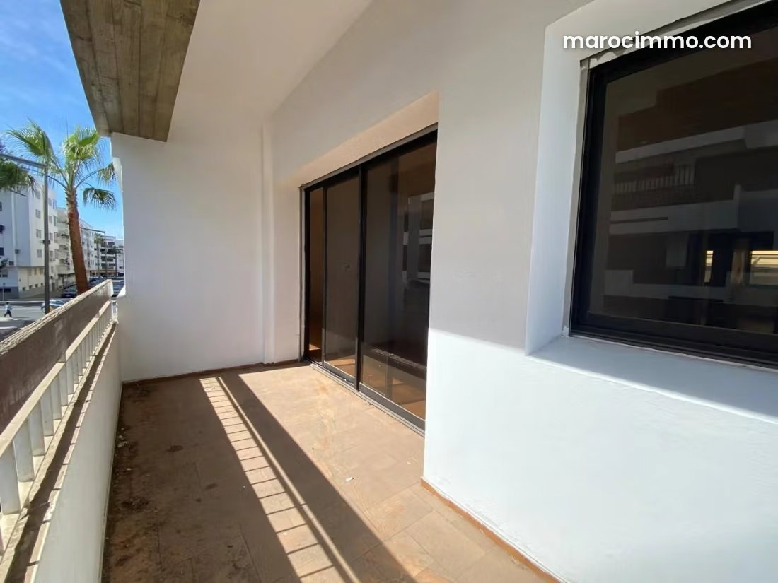 145 m² Family Apartment with Terrace and Double Garage, Agdal, Rabat — Rabat