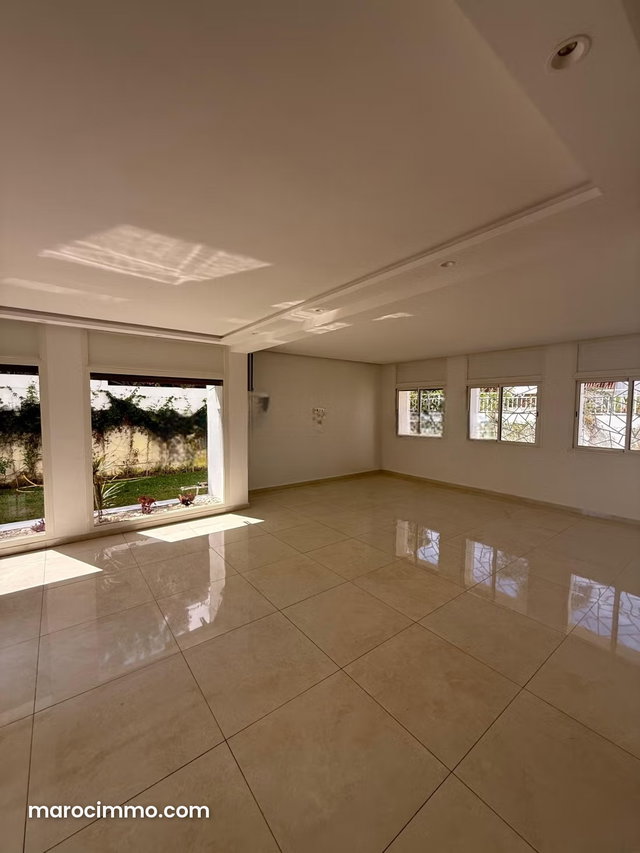 Charmante Villa à Louer – Hay Riad, Rabat — 2