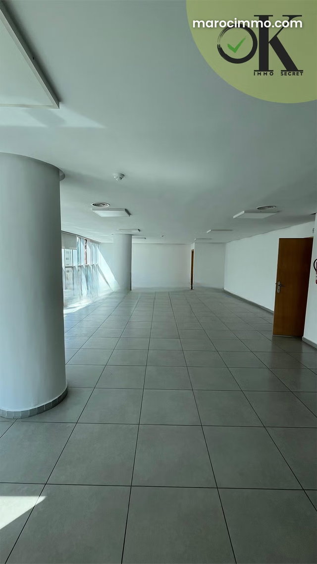 Elegant Office for Rent or Sale - Nejma — 2