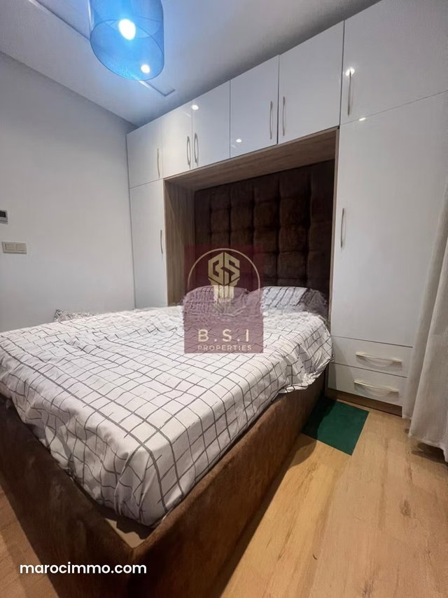Appartement à louer centre ville — 4