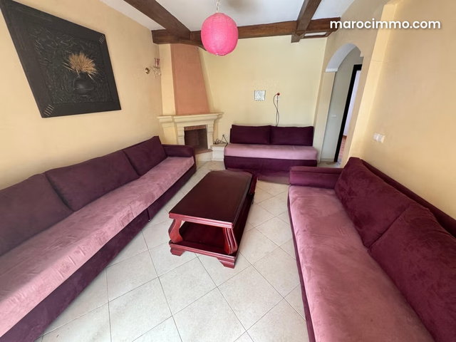 Appartement à vendre à Sidi Rahal. 4 pièces confortables. Salon traditionnel, antenne parabolique générale — 5