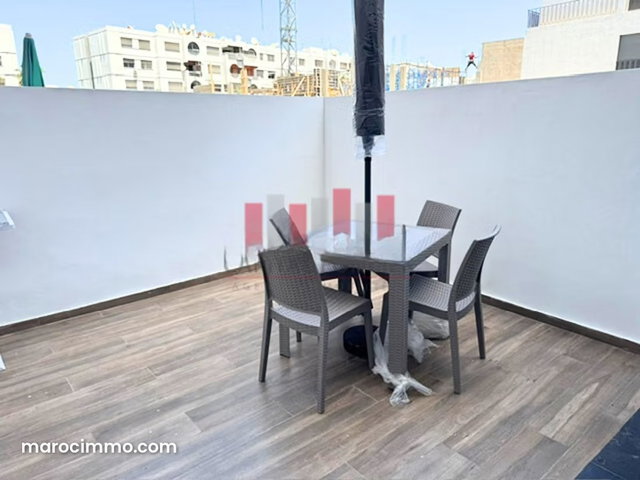 Studio spacieux meuble – terrasse au calme — 2