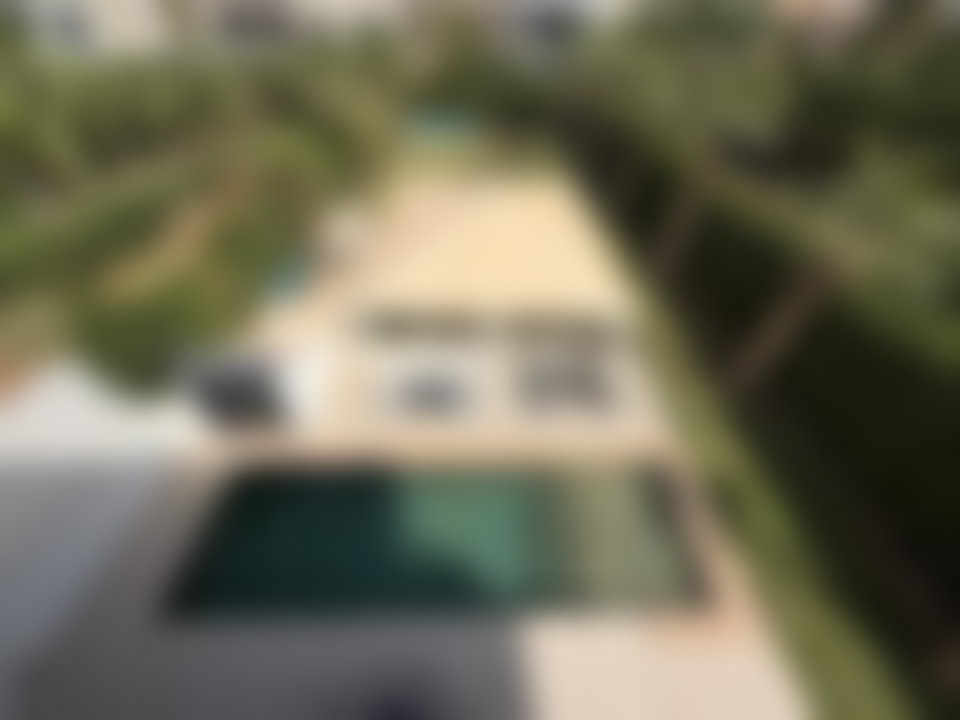 فيلا فاخرة جديدة مع مسبح وإطلالة على الأطلس ببوابات مراكش