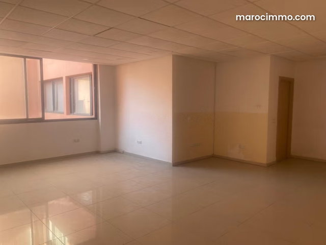Opportunité. Bureau 45 m² en plein centre de Guéliz — 3