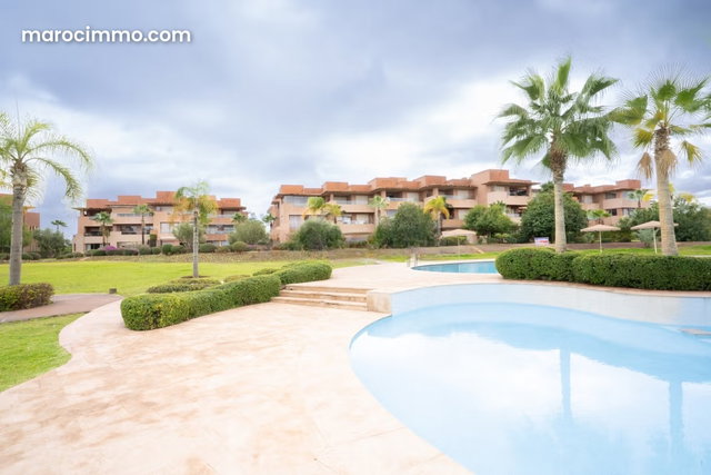Bel appartement rez de jardin en location à golf city prestigia — 2