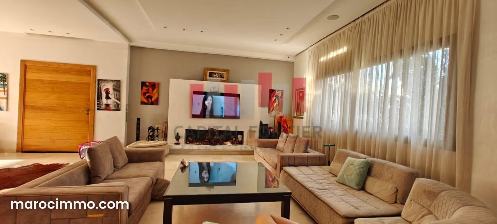 Villa neuve 379 m², piscine et toit terrasse, Bouskoura centre — Bouskoura