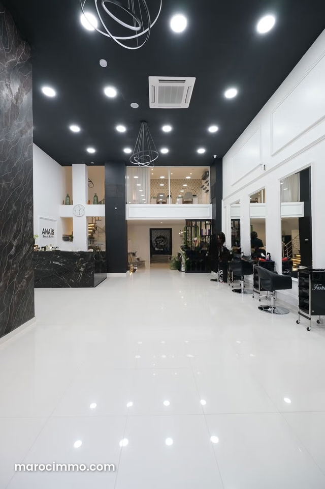 Commercial Property SPA — Tangier