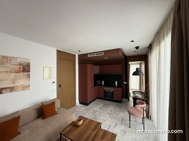 Appartement à louer à bd Ghandi. 2 pièces. Meublé — 2