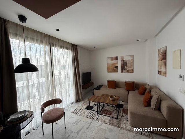 Appartement à louer à bd Ghandi. 2 pièces. Meublé — 3