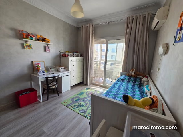Spacieux appartement à vendre coté 17 etages — 4