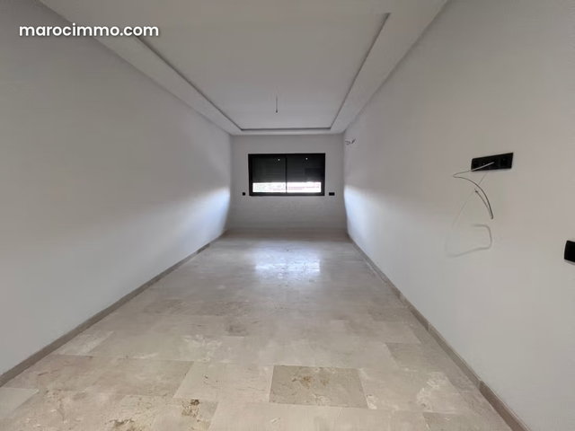 Beautiful Apartment for Rent in Samlalia. 3 Comfortable Rooms. Green Spaces and Elevator — 5