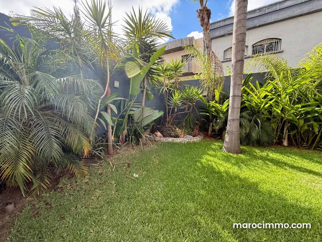 Magnifique villa à vendre au quartier Alaymoune Casablanca — 2