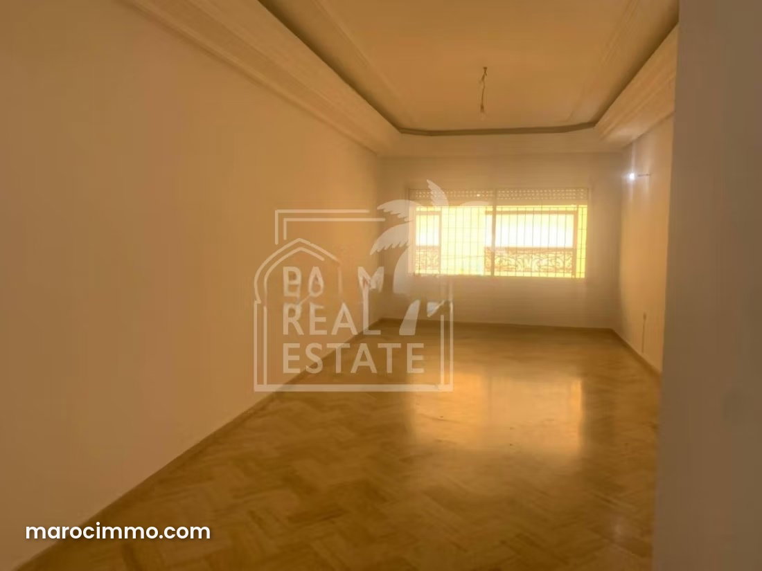 Four-Room Apartment for Rent in Racine, Casablanca — Casablanca