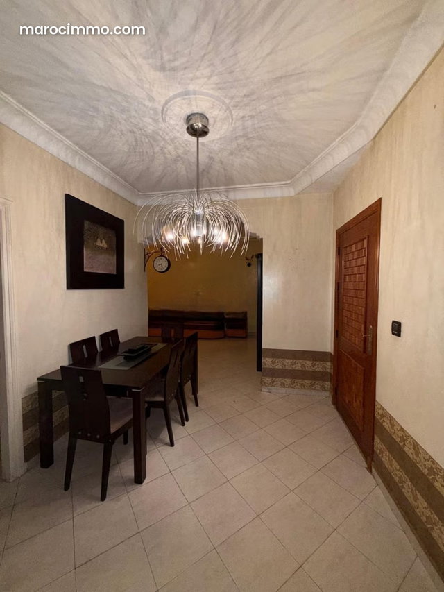 Appartement pour Location —Rue Hassan II — 5