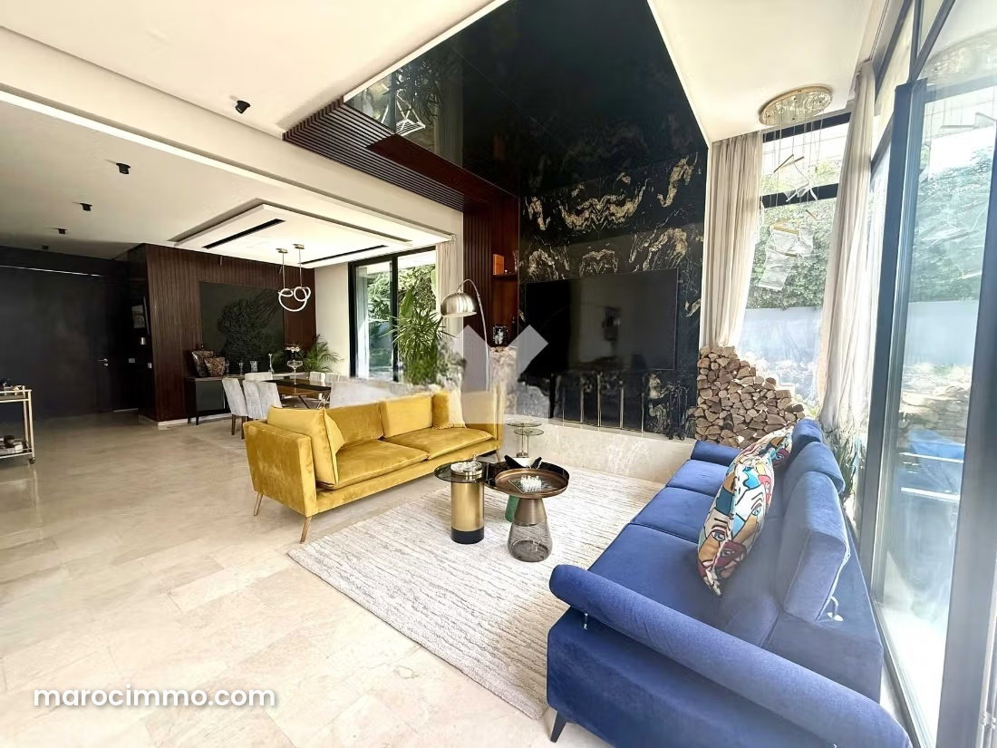 Villa 392 m² avec jardin et terrasses, Dar Bouazza — Dar Bouazza