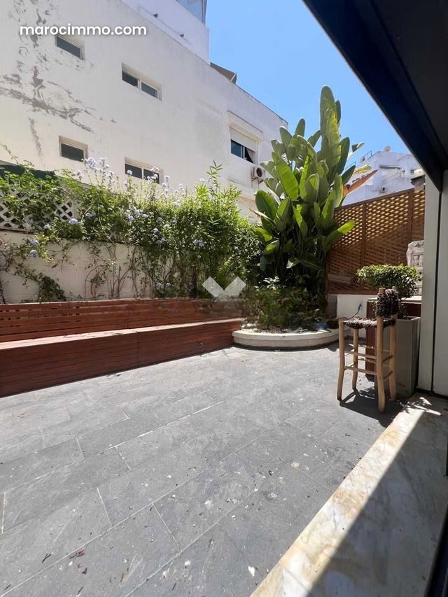 Appartement à Vendre de 127.0 m² à Casablanca, Bourgogne Anfa — 3