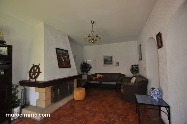 Villa de charme à vendre au Quartier du soleil — 3