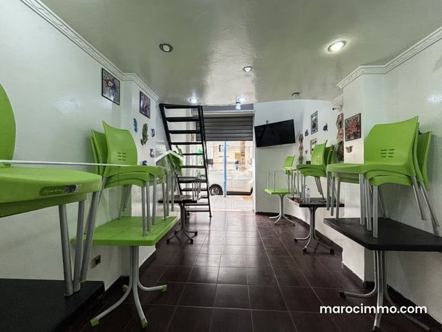 Local commercial de 27 m² à Casablanca — 2