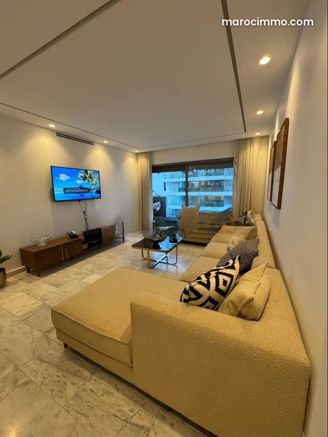 Joli appartement haut standing avec piscine — الدار البيضاء