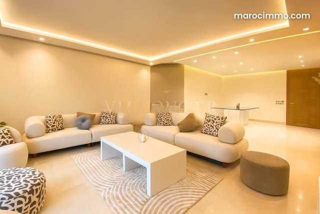 Location Exceptionnel appartement 172m2 avec terrasses sans vis à vis Ferme Bretonne — 2