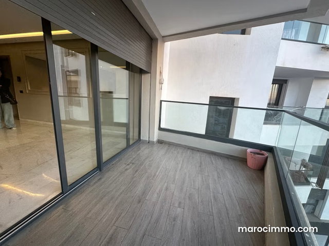 Bel appartement en location à Casablanca Finance City. 2 chambres agréables. Garage et terrasse — 2
