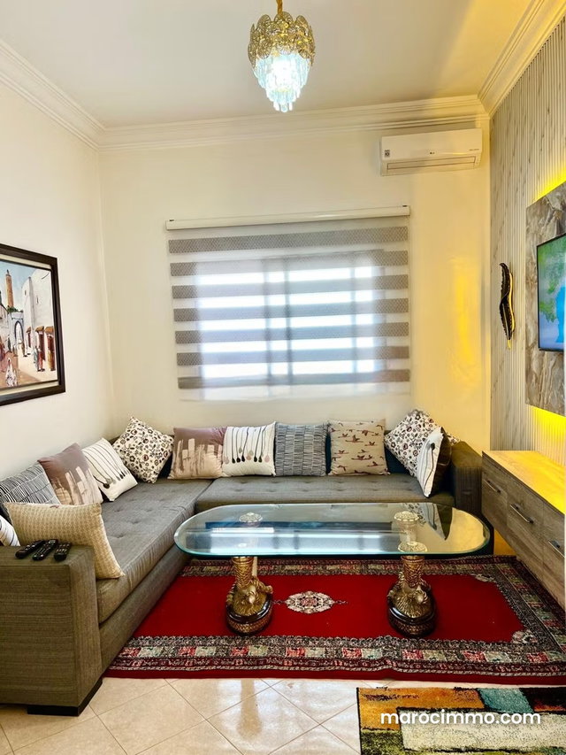 Tres bel etage de villa a louer Haut hassan — 4