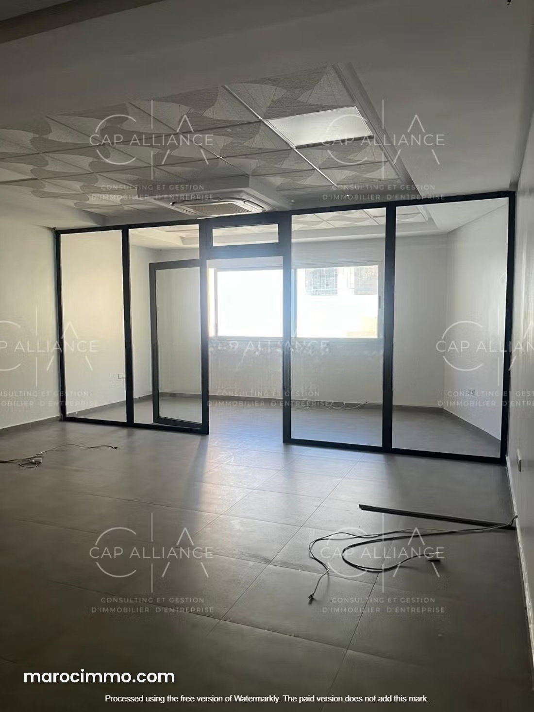 55 m² Office in Tangier's Administrative District — Tangier