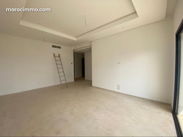 Magnifique appart vide à louer — 2
