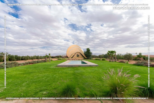 Villa meublée à Route D’Amizmiz Km 17, piscine privée plain pied, Marrakech: à louer — 3