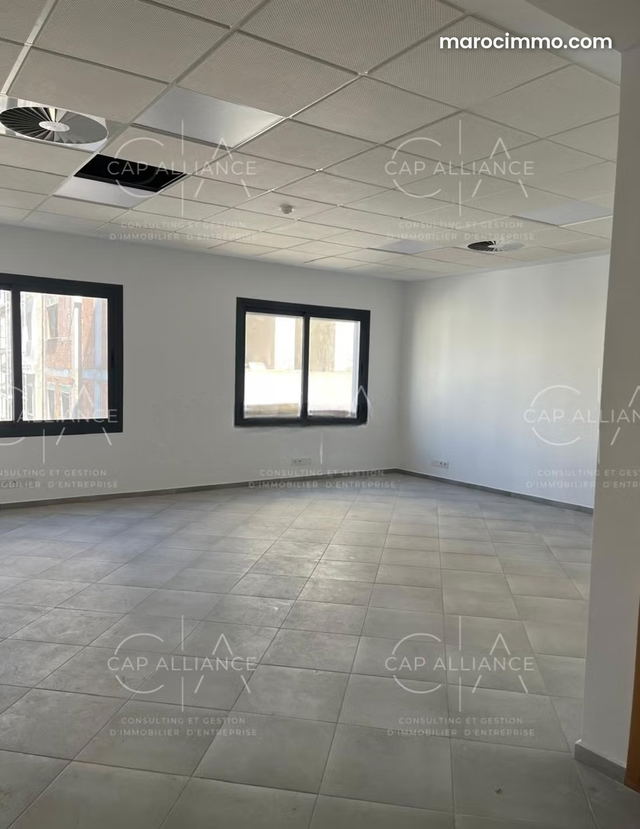 Beautiful Offices for Rent. 60 m² Space — Tangier