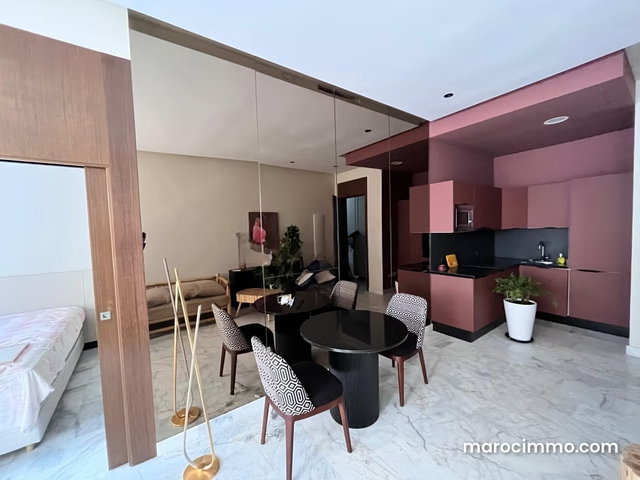 Très bel appartement en location à Oasis. 1 chambre. Télévision — 2