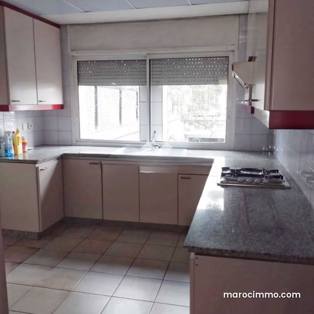 Appartement à Vendre de 207.0 m² à Casablanca, Quartier De Parc Et Place — 5