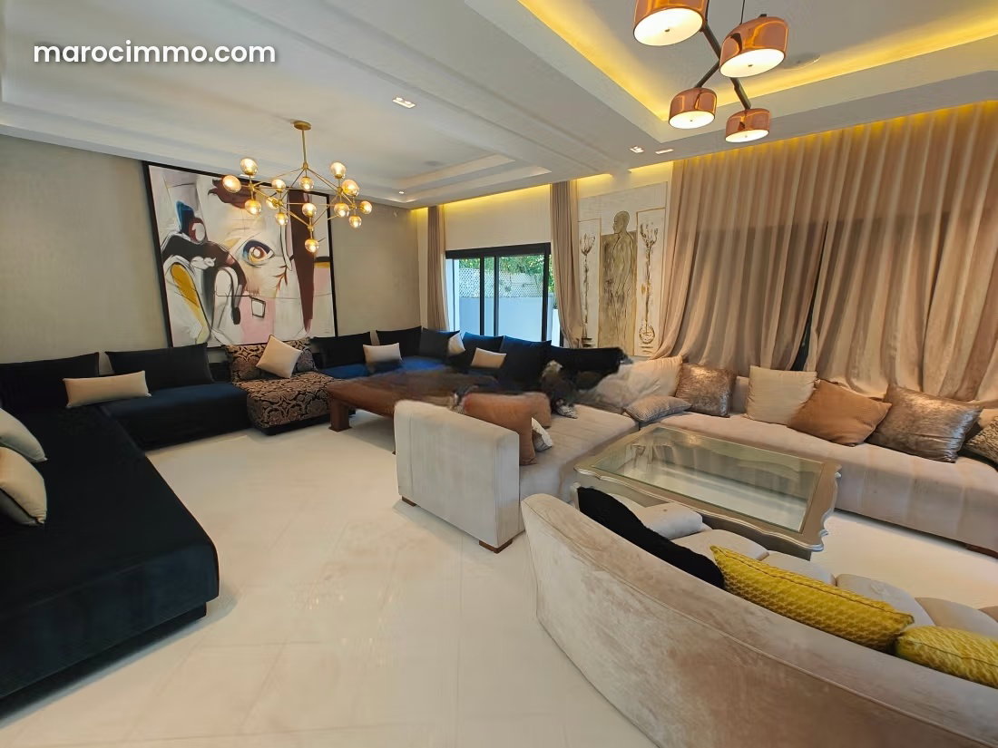Furnished villa for rent in Dar Bouazza, with garden and swimming pool — Dar Bouazza