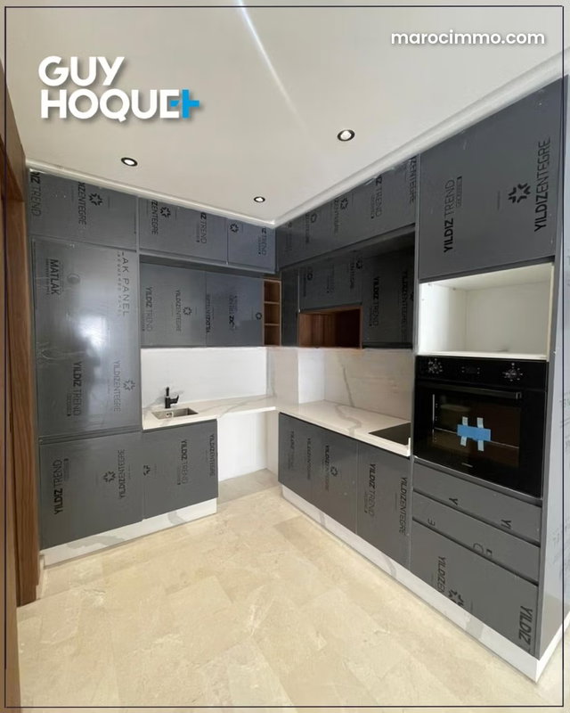 Modern Studio for Sale in Princesses Quarter — 5