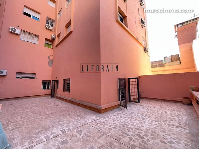Appartement avec grande cour à Guéliz — 5