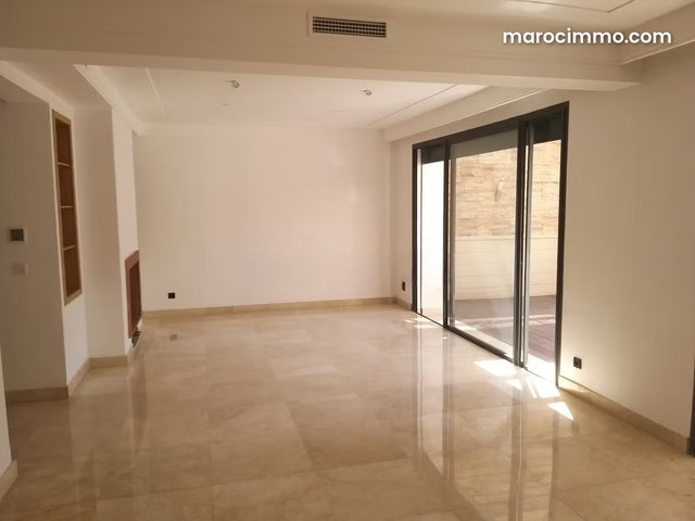 Bouskoura Green City Villa for Rent — 2